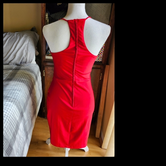 B. Darling Red V-neck Mini Side Ruched Cocktail Dress Size 11/12• - Picture 6 of 7